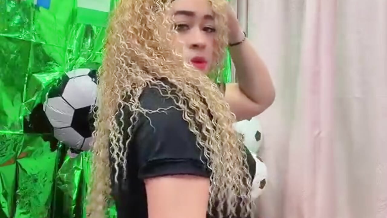 Mundial - video by Suyin_squirt22 cam model