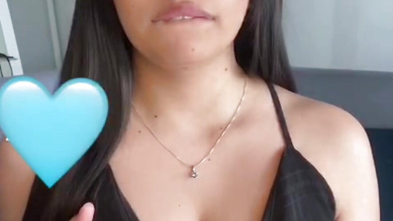 ヾ(≧▽≦*)o - video by paola_daleman cam model
