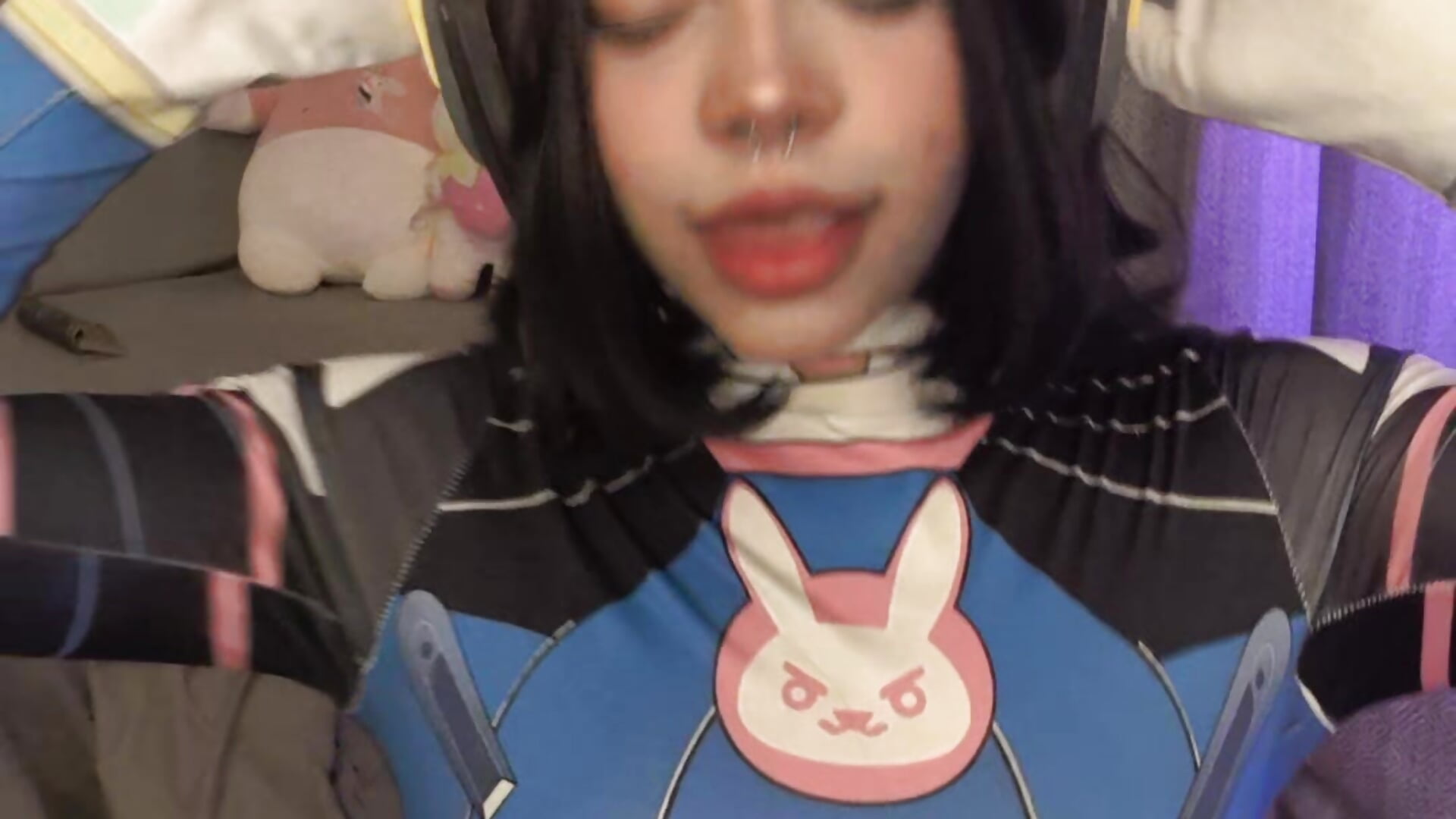 mi smiley y septum y cosplaysito — filmik Lenakirbyss, modela(-lki) na kamerkach
