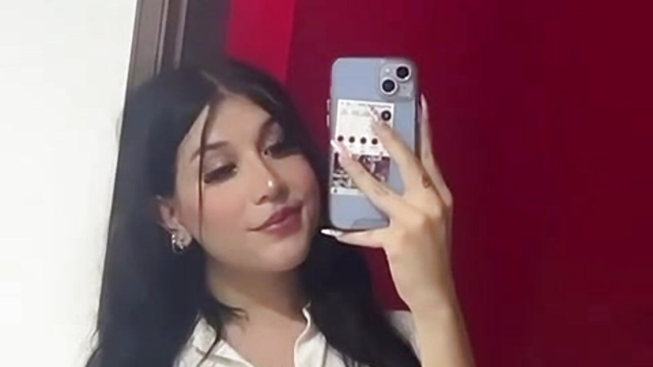 u like my legs?<3－カメラキャストのim_sol_の動画