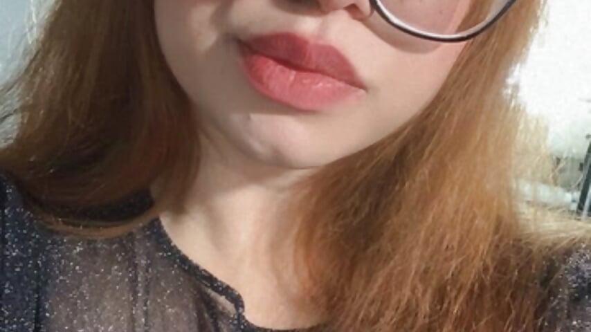 Lindura - video by Lucrecia_33 cam model