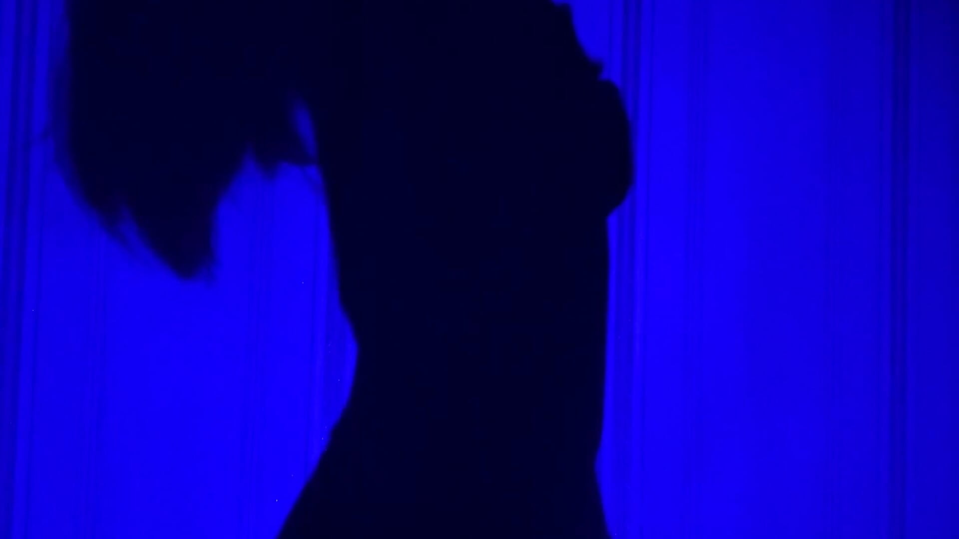 shadow play - video by erikabrian cam model