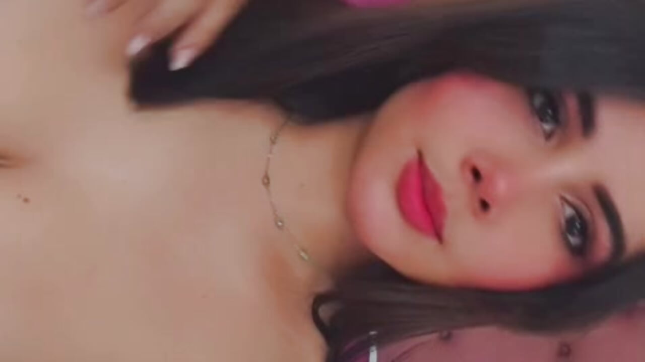 Seductive - ThyaraJhons 캠 모델의 동영상