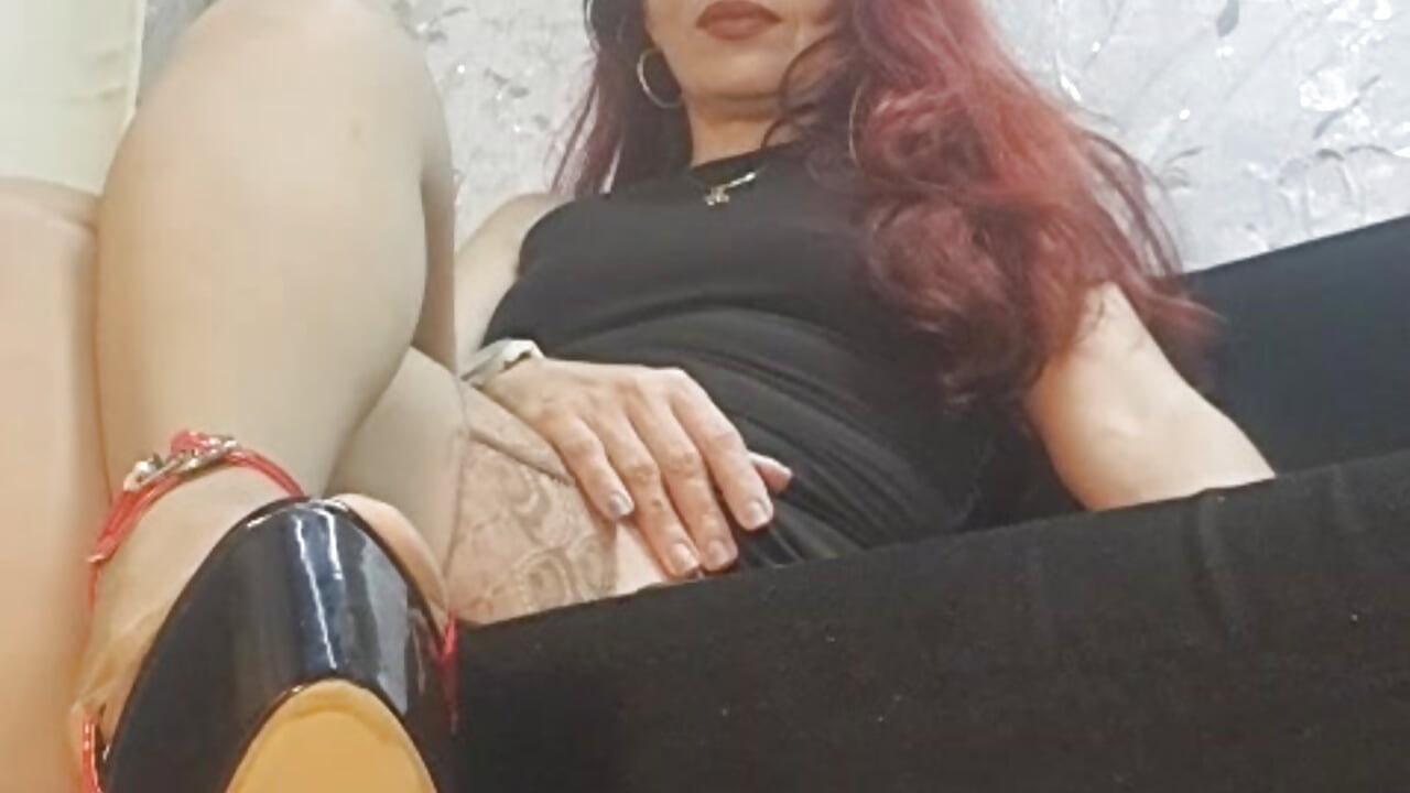 come here my love - vidéo du modèle de showcams Samantabrown_