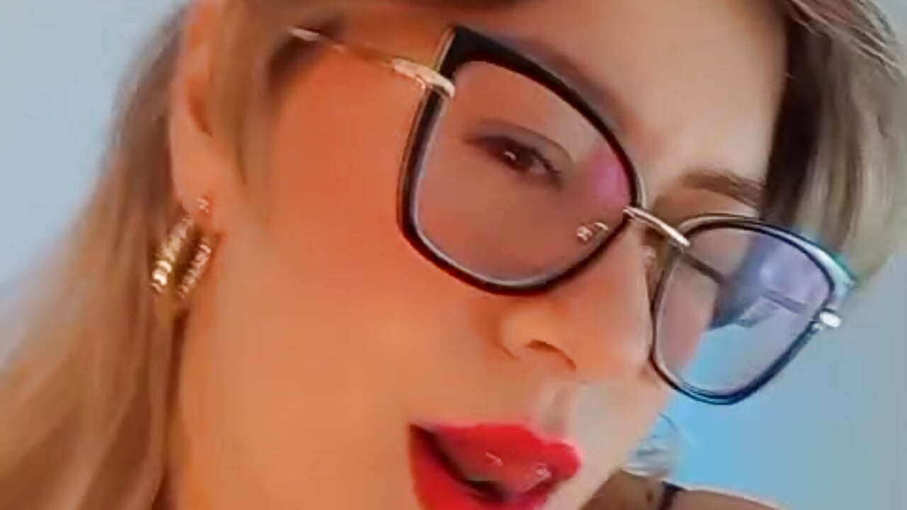 Tell me which is your best fantasy - Chanelll_Taylorr_主播的视频
