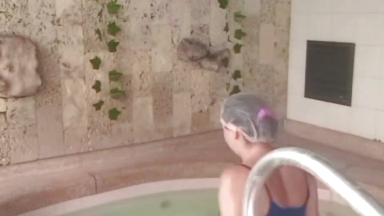 jacuzzi - βίντεο μοντέλου Chanelll_Taylorr_