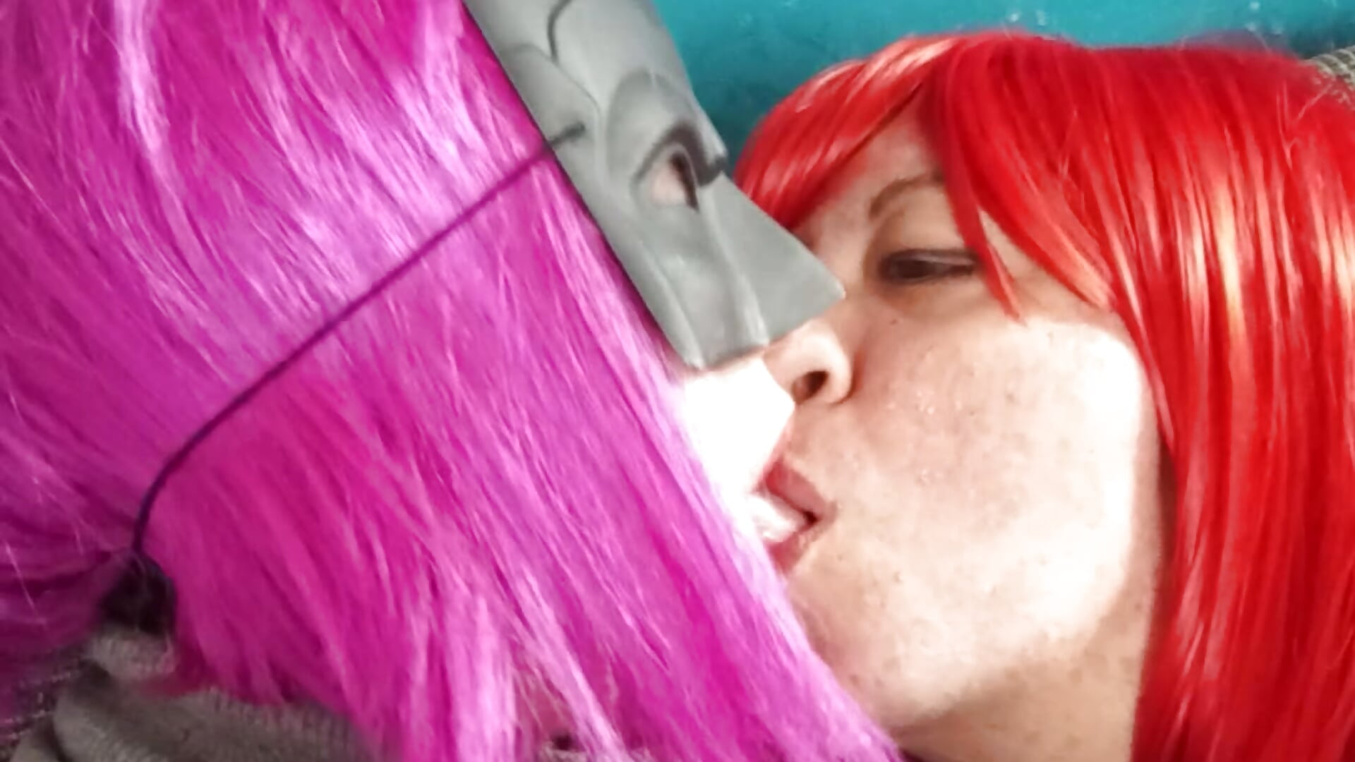 Bacio arrapante con la. Lingua - video SinfulMarkedQueens kameramallilta