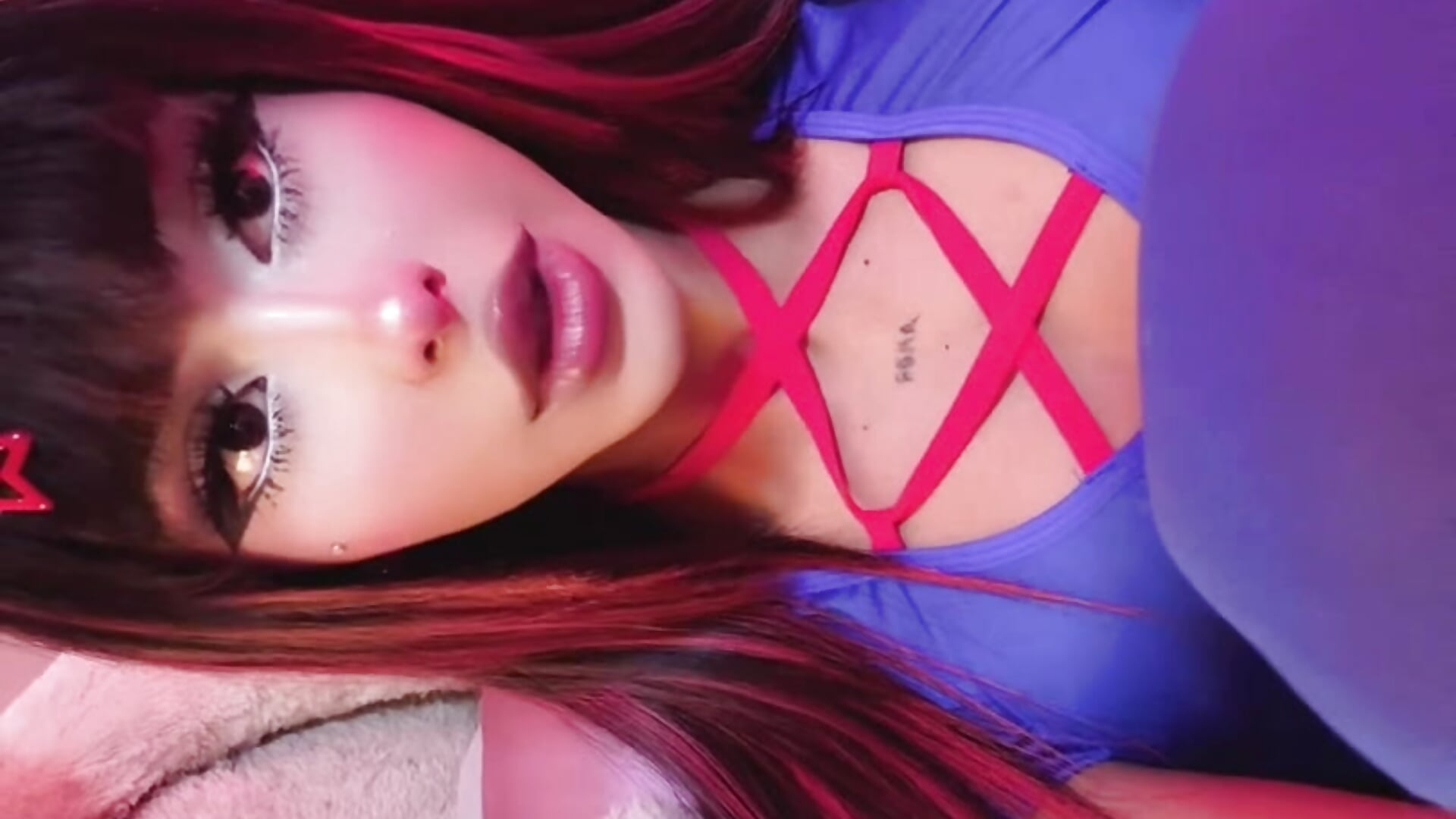 de9835ed559c47f592a38edabc2e443b - video by Cute_Roxxy cam model