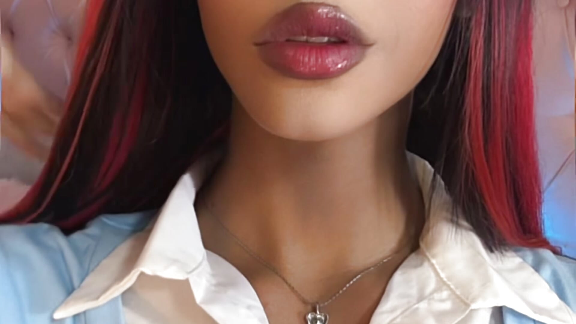 5B1B2C93-F044-4880-9397-8102CC632317 - video by Cute_Roxxy cam model