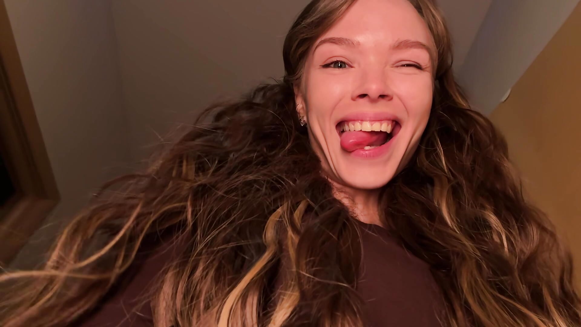 Feeling so cute like this🥰🥰 - video by Eva_Natsumi cam model