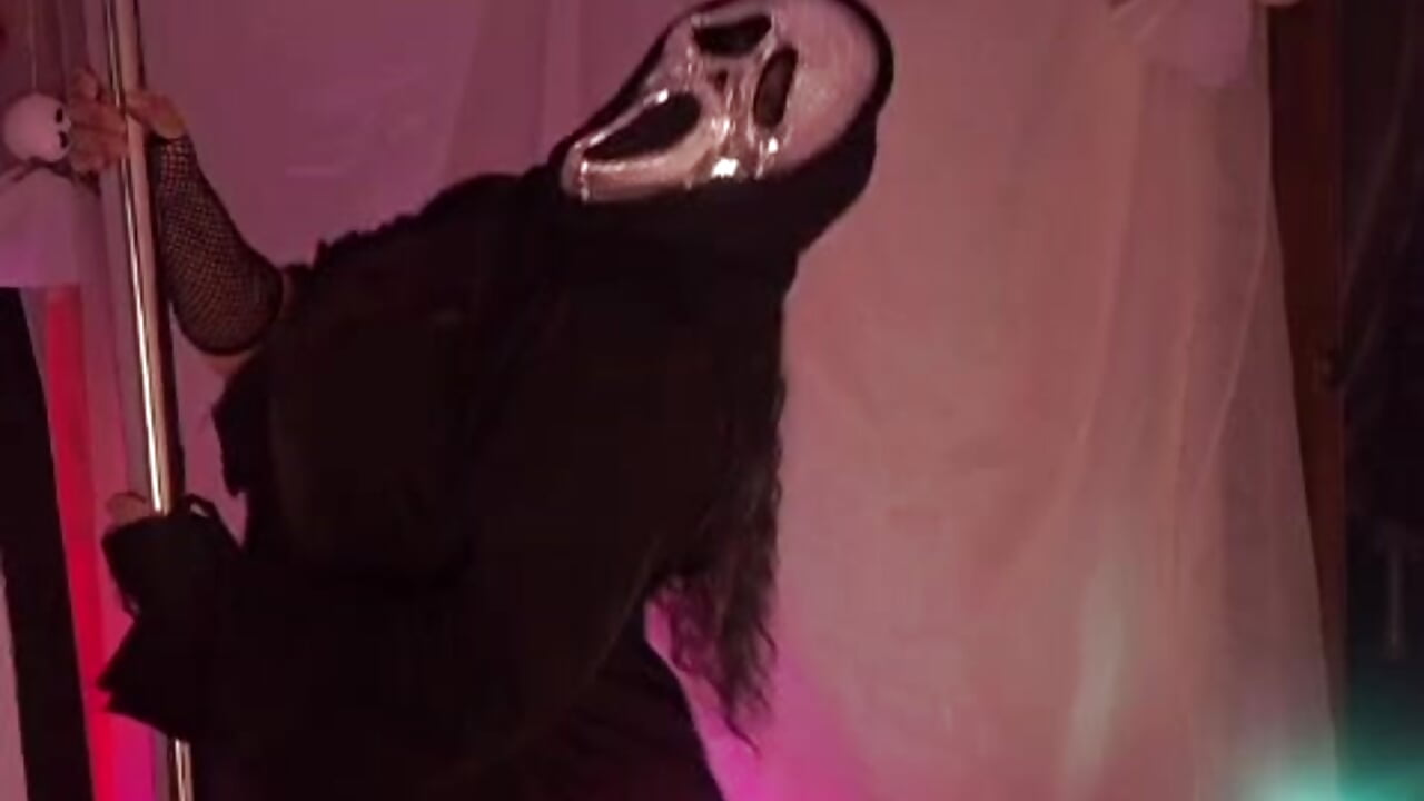 WhatsApp Video 2025-10-21 at 1,30,15 AM - video by Anagreys cam model