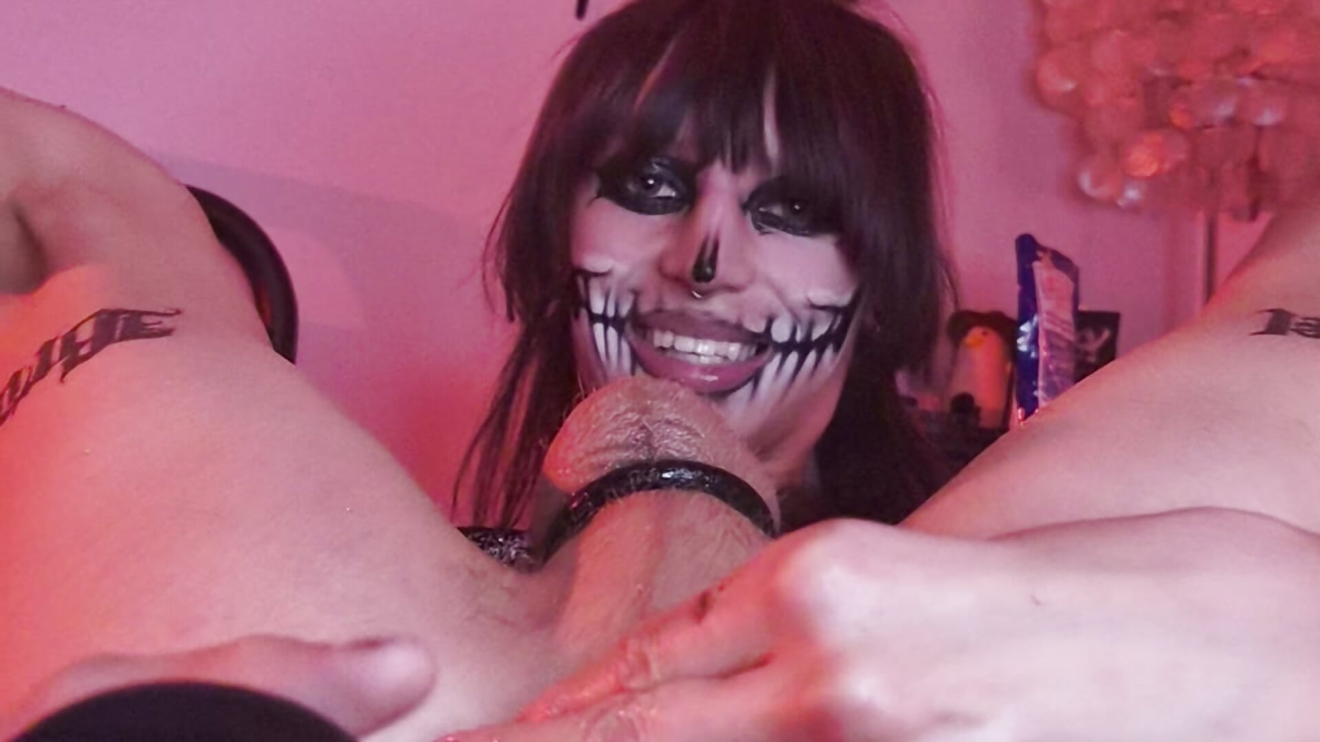 Трендове відео  1806 вебкаммоделі wytransgal