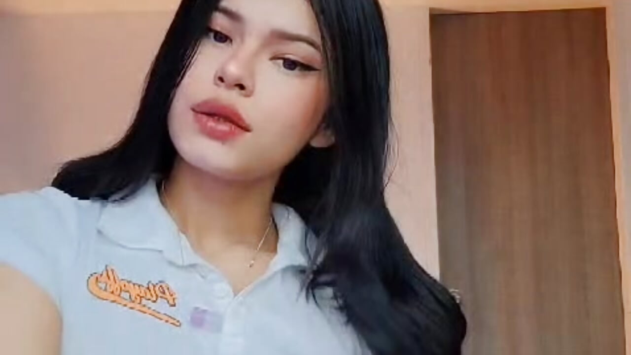 😘Kiis you😘 - video by Dapnne_ cam model