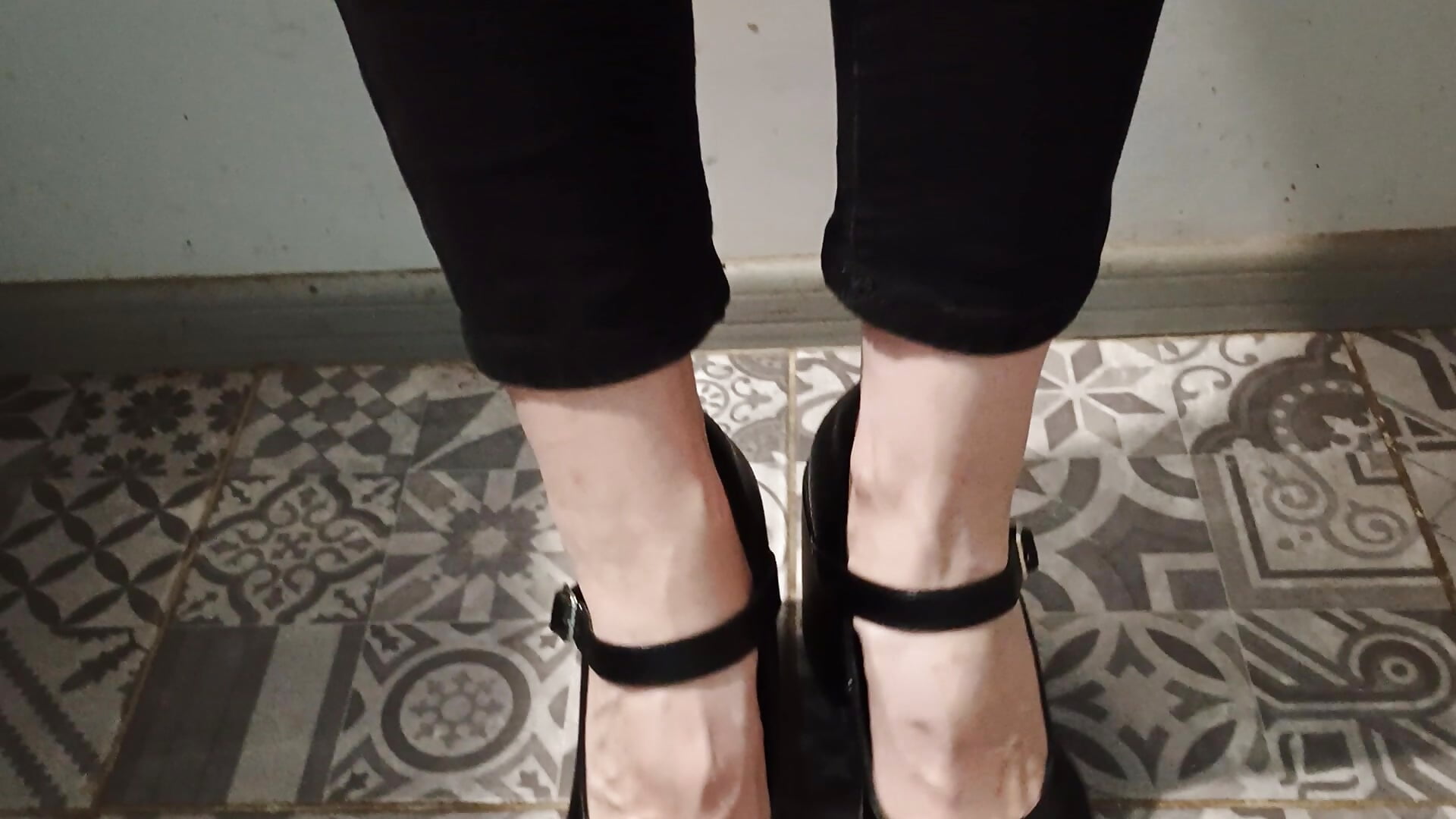 ;) - video by Wonder_woman24 cam model