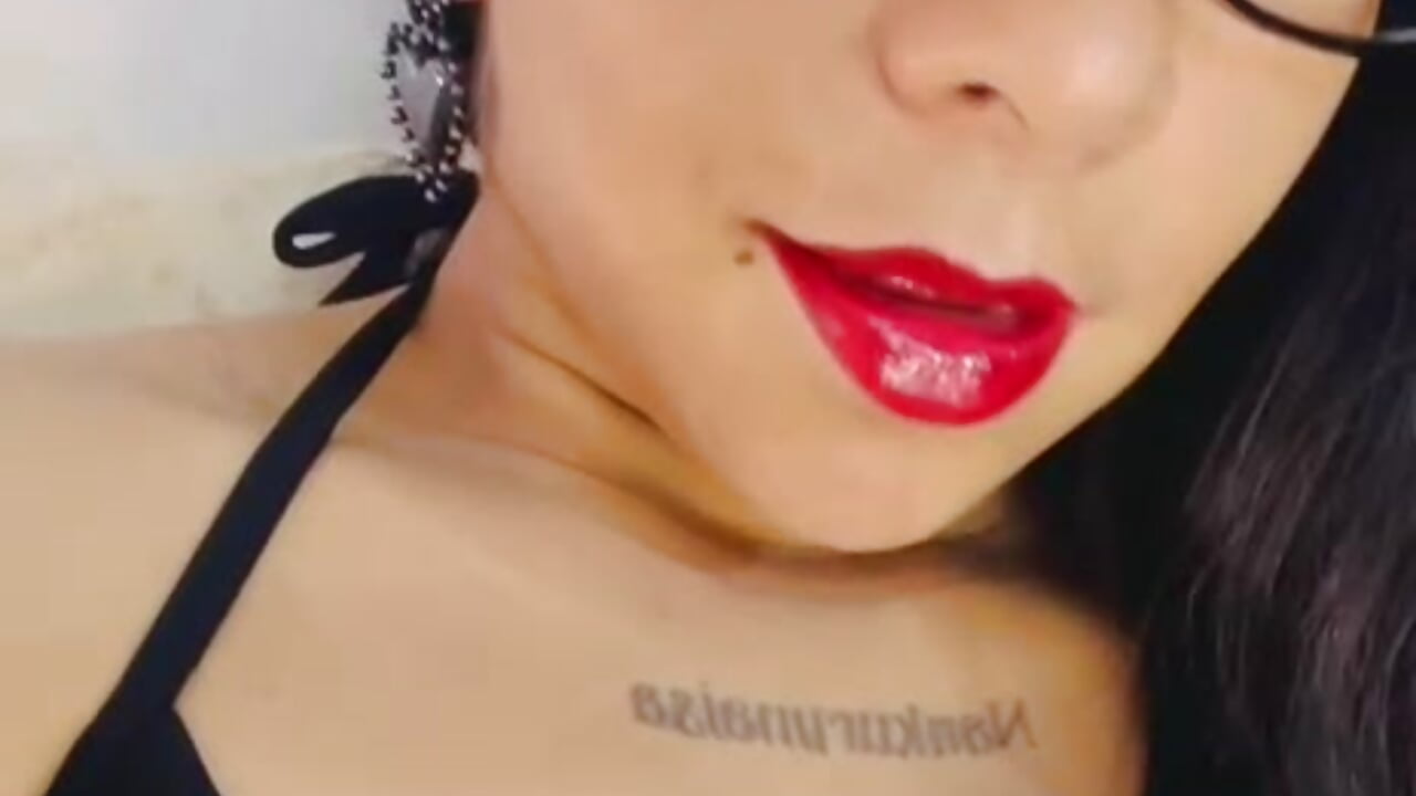 don't forget to visit me darling - video by mia_backer cam model