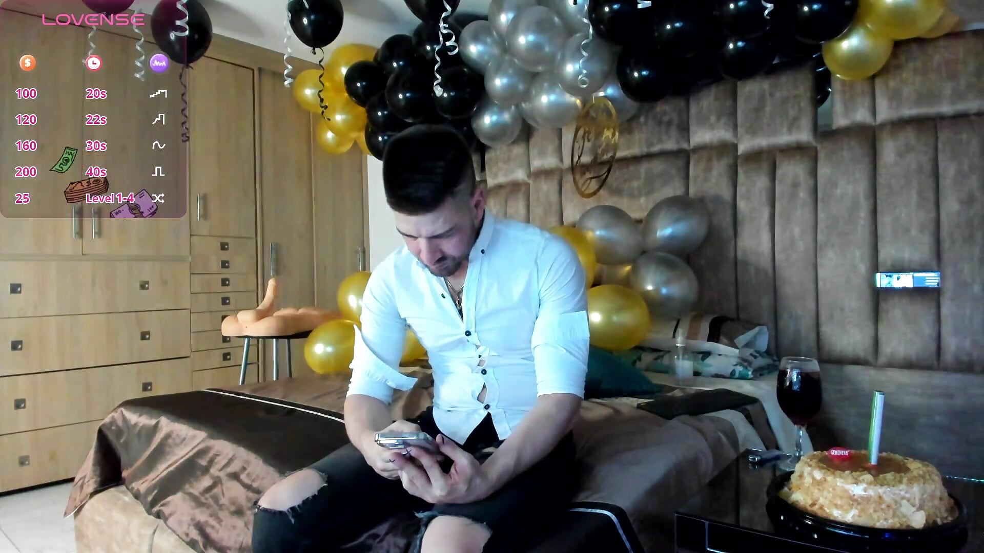 2024-08-30 11-38-44 - vidéo du modèle de showcams petterwilly1