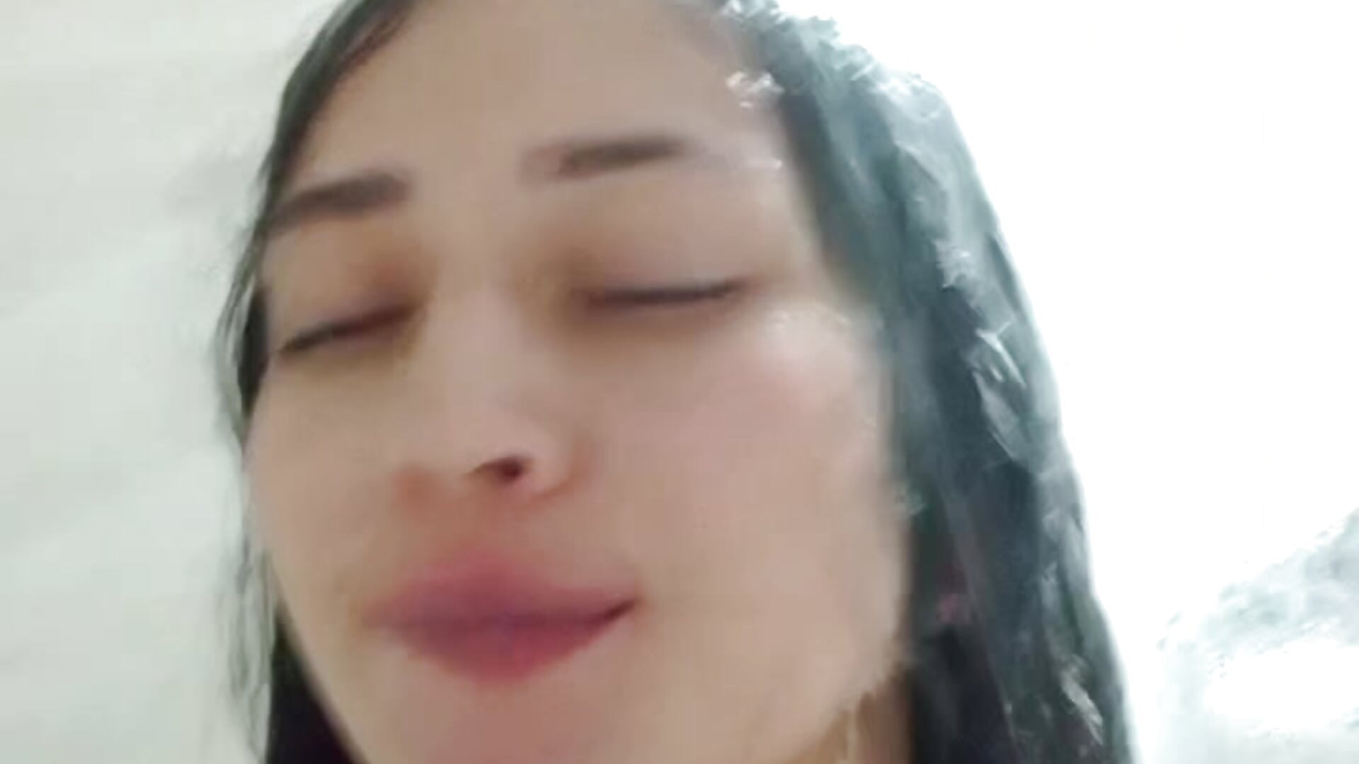 🍓 - video by QueenLia cam model