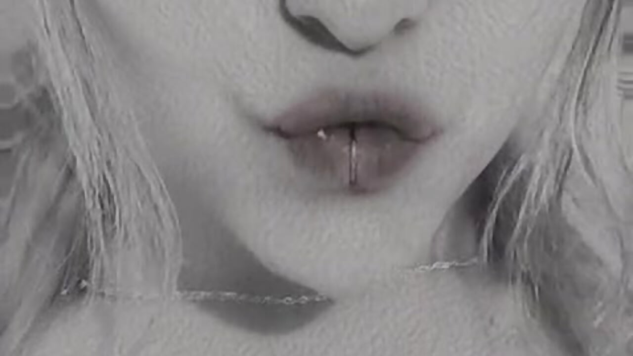 Sweet - відео від вебкаммоделі Sweetdirty1