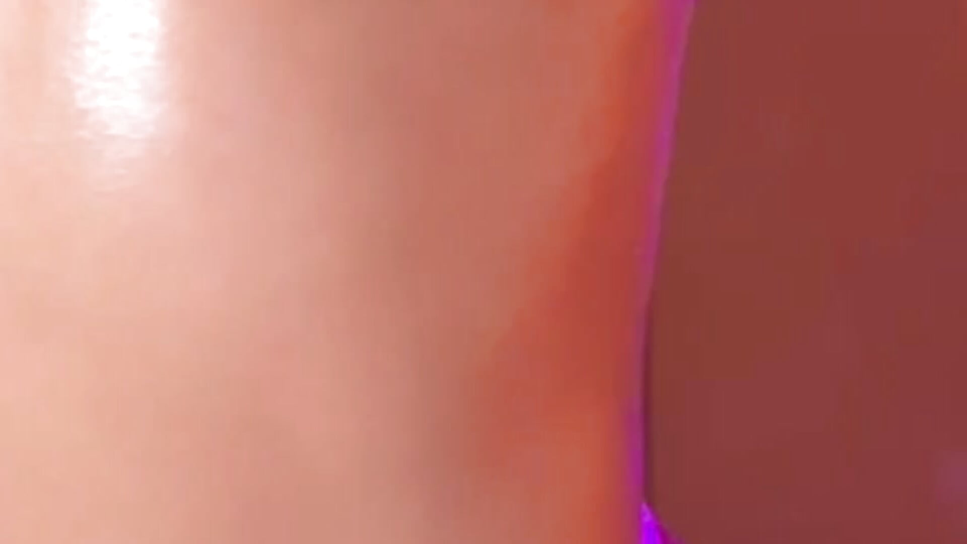 Glossy 🌸 – видео вебкам-модели Kalahna