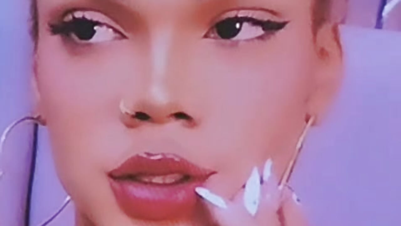 You’d lose your focus if you were here 👀💦 - vídeo de NaomiSteward modelo de câmara