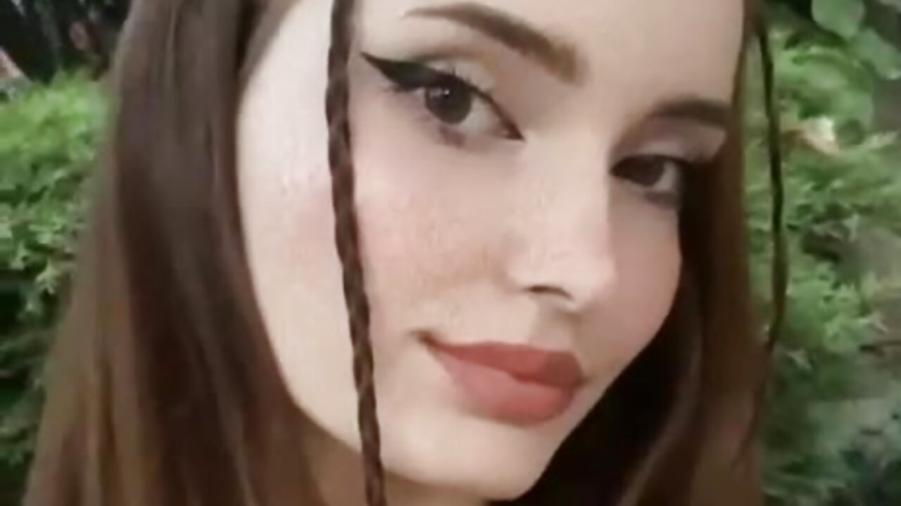 Feeling cute today - video by MommyRuby cam model
