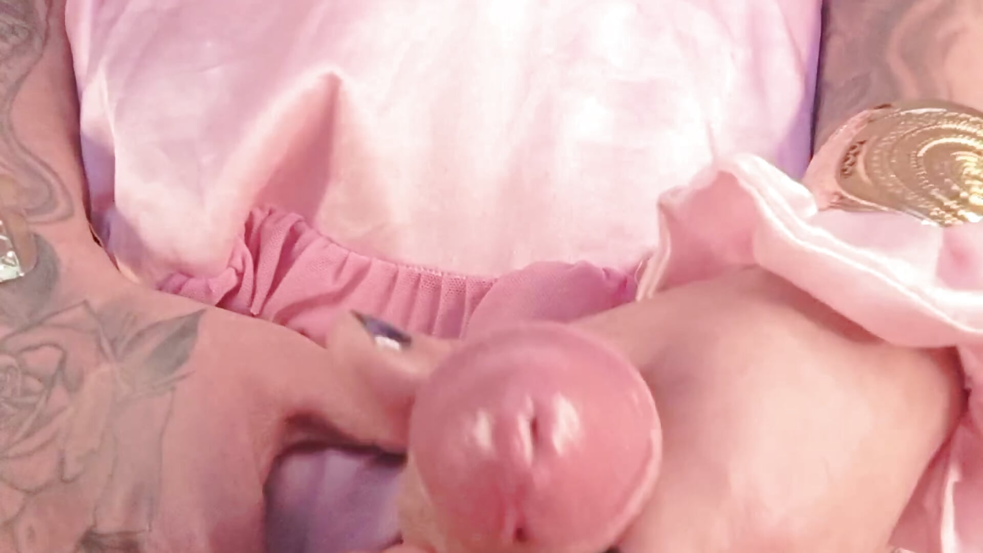 Open your mouth and enjoy this milk 🤤😈 – видео вебкам-модели freya_goddes_