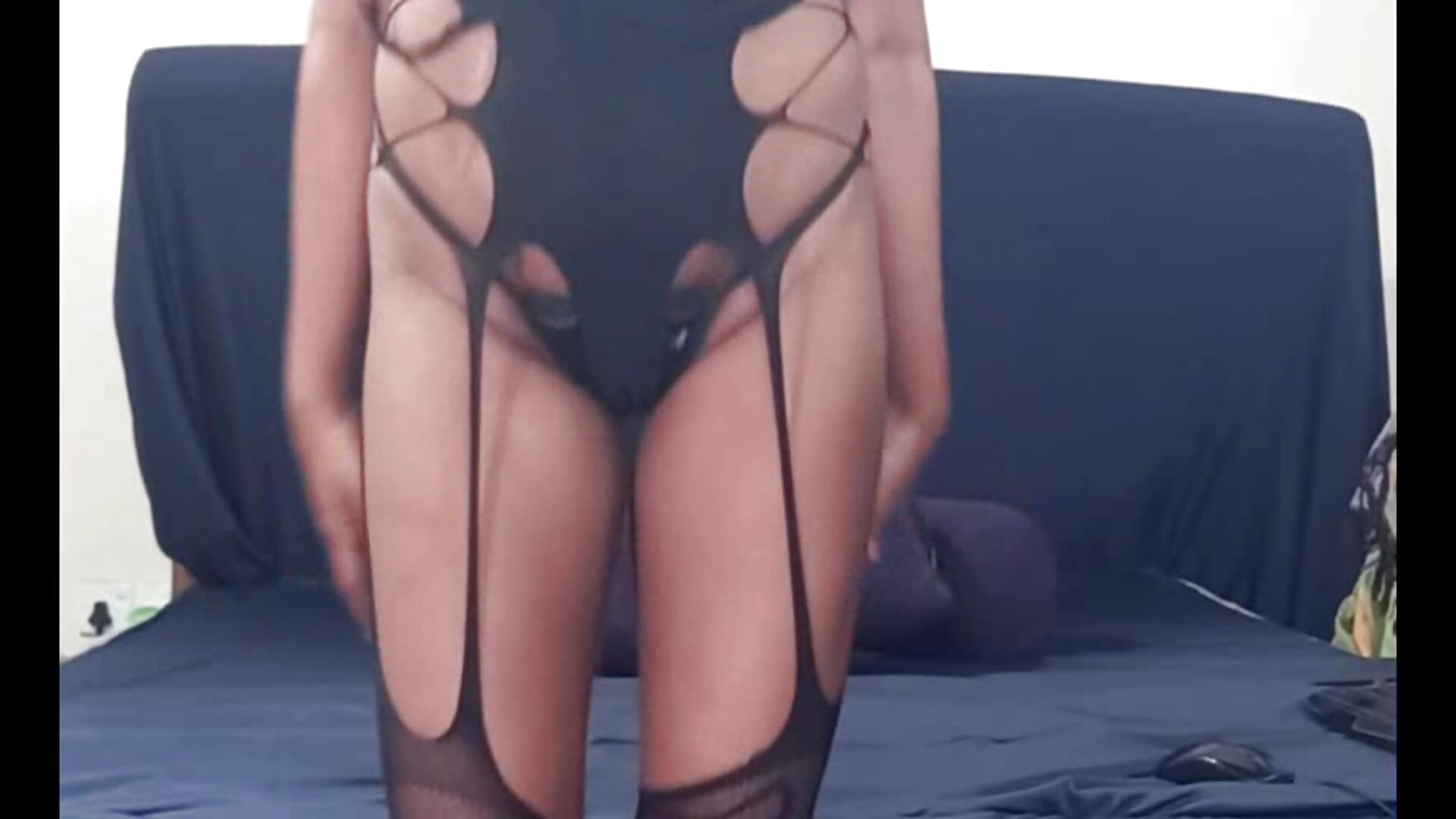 20240630 body suit striptease topless face mask open armpit lick - video av Midnight_Blossom cam-modell