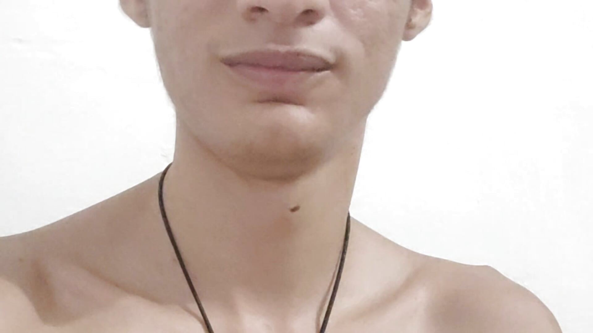 1000000334 - Paulhot018 캠 모델의 동영상