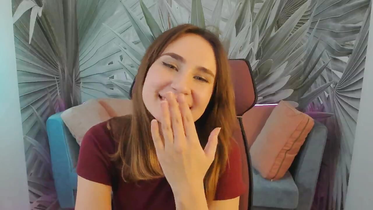 air kiss 4 u <3 – видео вебкам-модели SofiaBau