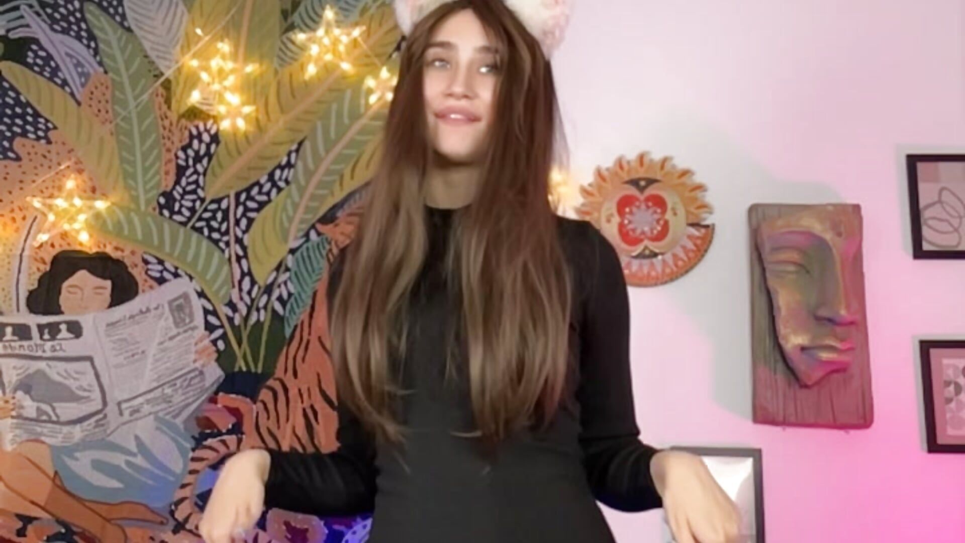 Shall we dance a little? – видео вебкам-модели SofiaBau