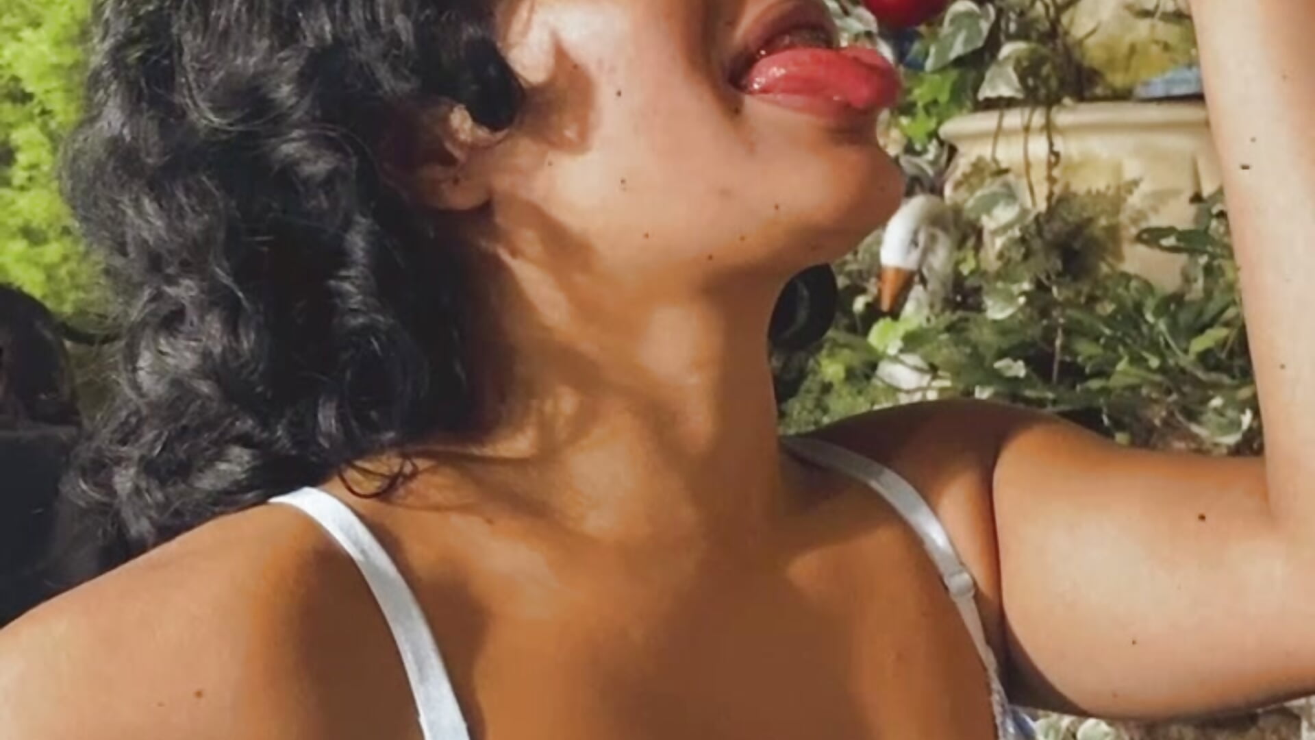 m - clip cu Marie_Rose model videochat