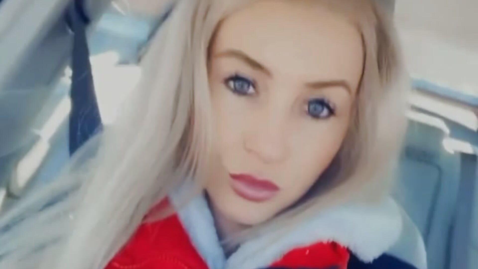 RPReplay_Final1703932197 - clip cu dualipa_unseen model videochat