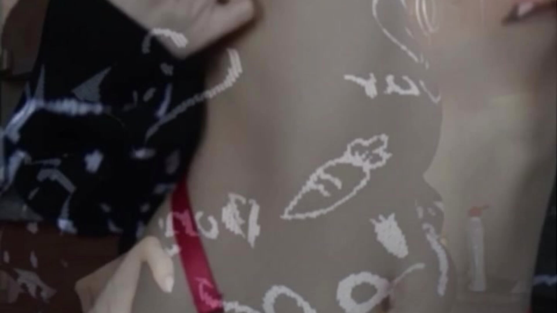 teases