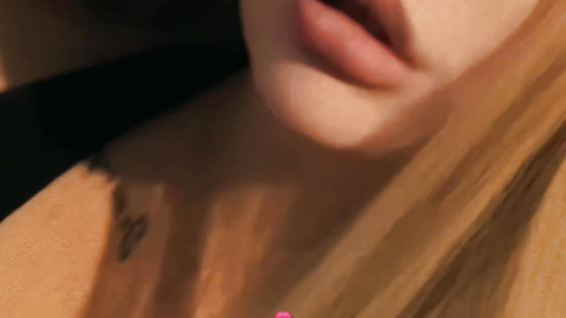 Meow - video by ReynaMuslim cam model