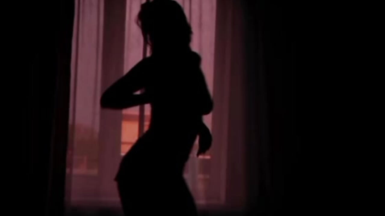 𝑨𝒓𝒆 𝒚𝒐𝒖 𝒔𝒑𝒚𝒊𝒏𝒈 𝒐𝒏 𝒎𝒆? - video by Sinty_Noria cam model