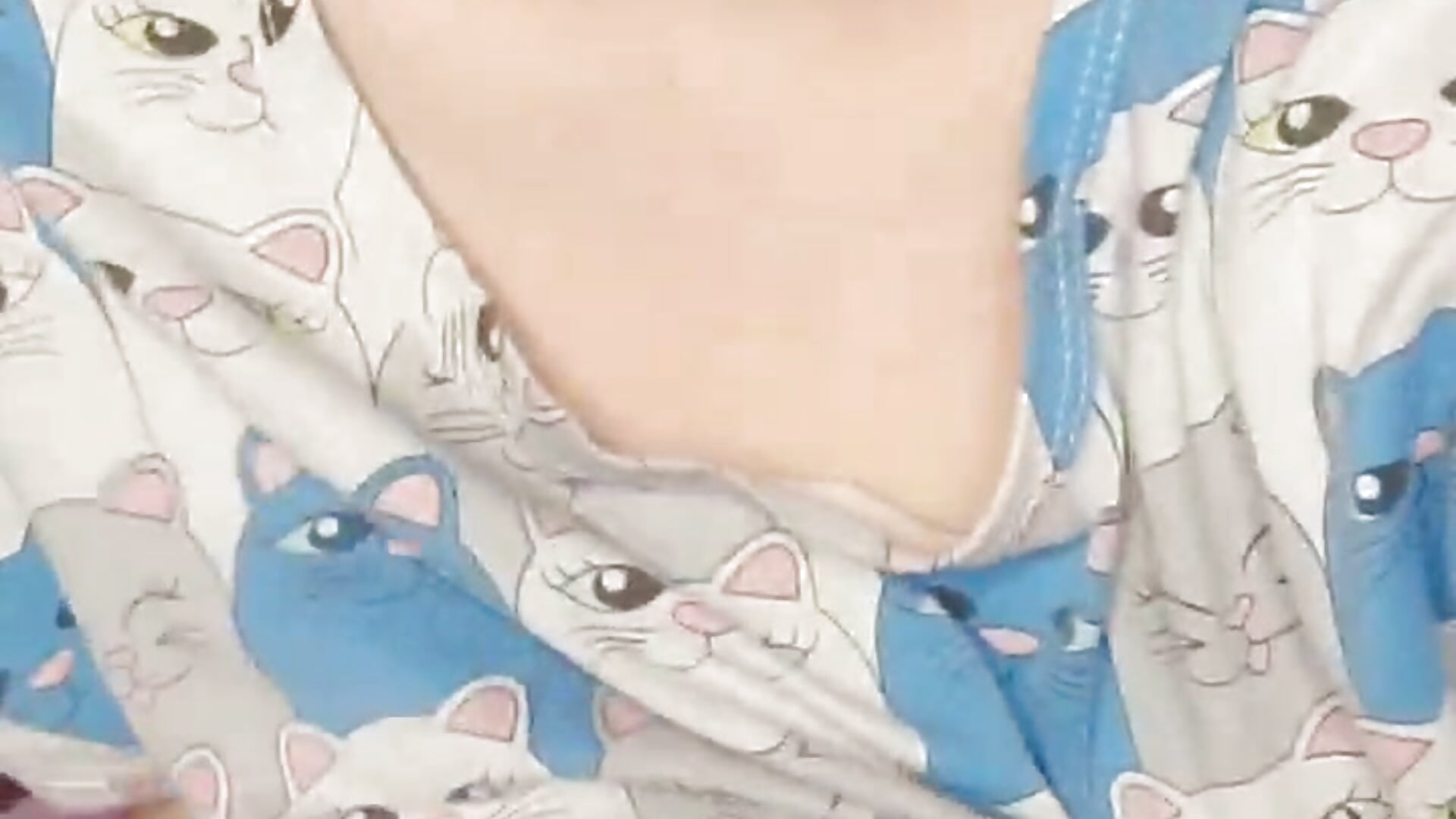 seductive and sensual tease - video by Emily_Amorre cam model