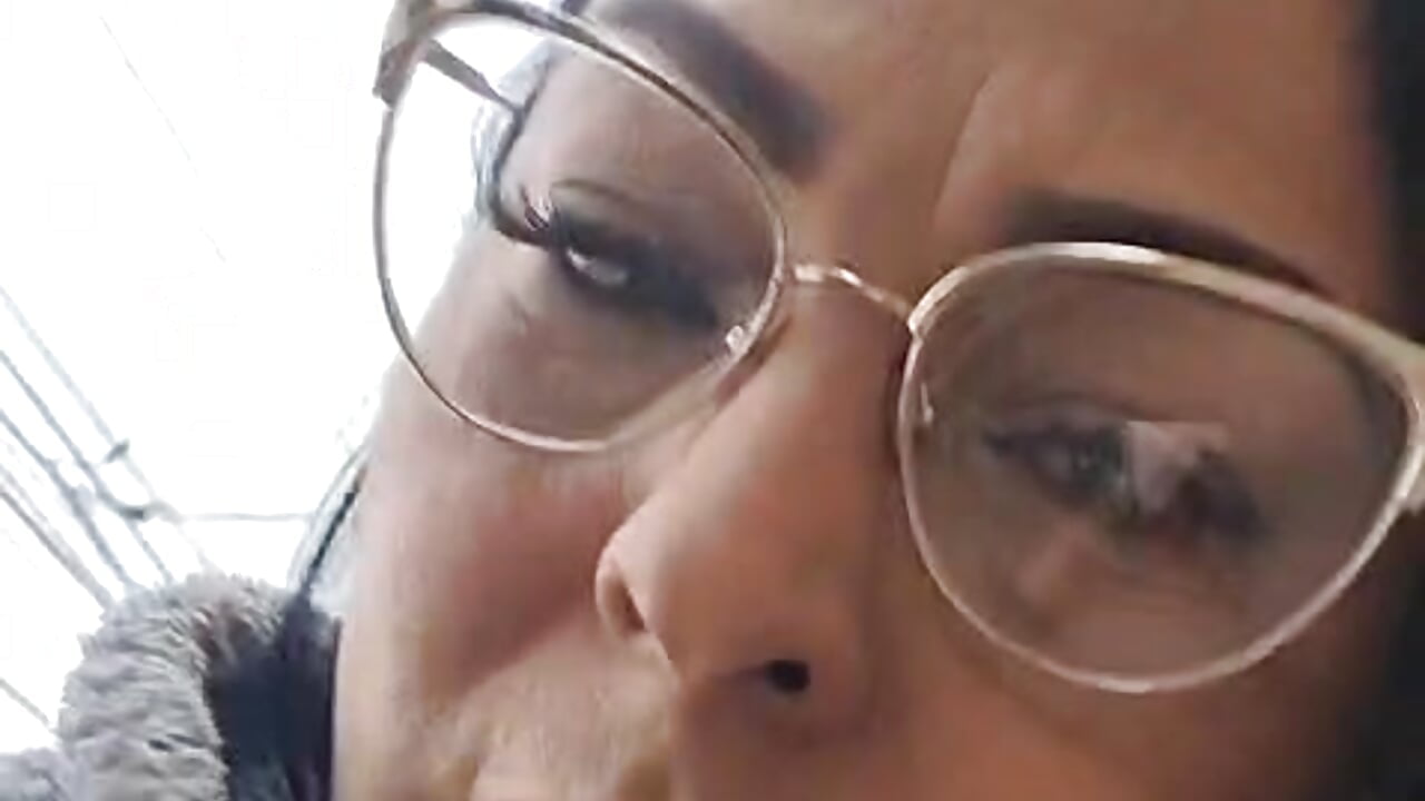 WALKING ...❤ - vídeo de Gina_Myers modelo de câmara