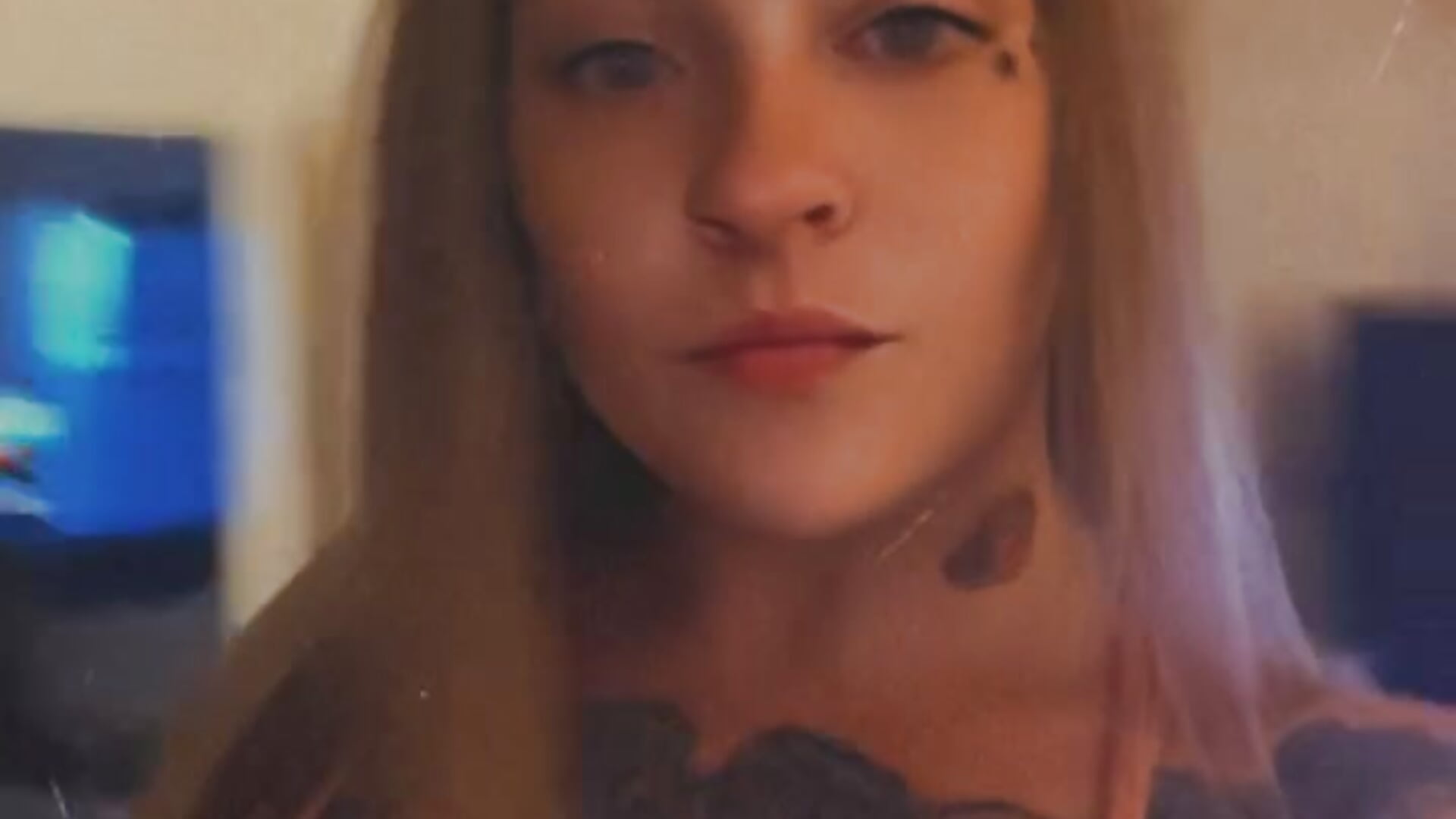 9EC9BF3B-E39F-4FA9-A711-6C02FDC79A74 - video di StaceyStonexxx modella di cam