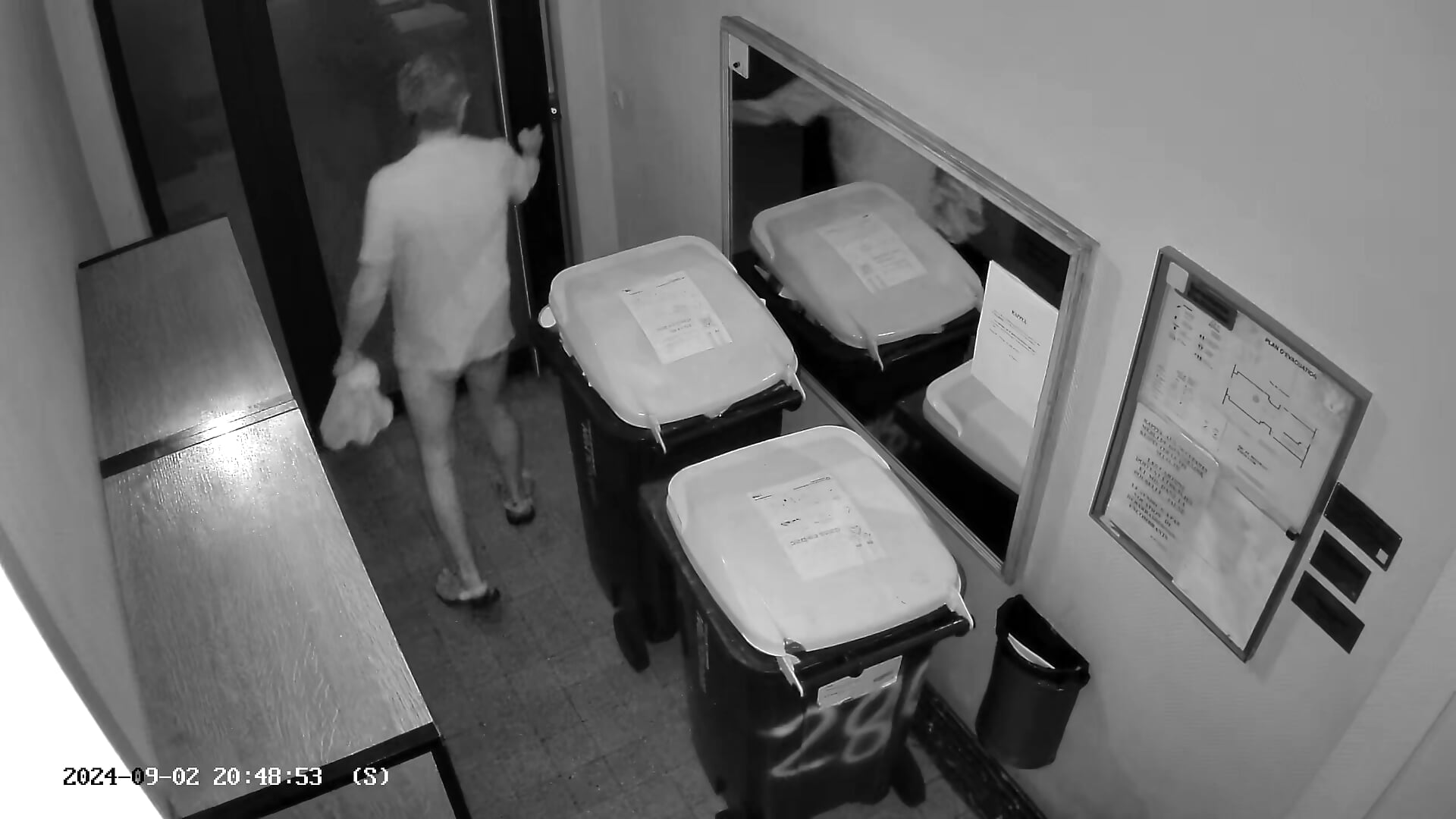 1725370627121 - Vídeo de papisexiBi, modelo de vídeos