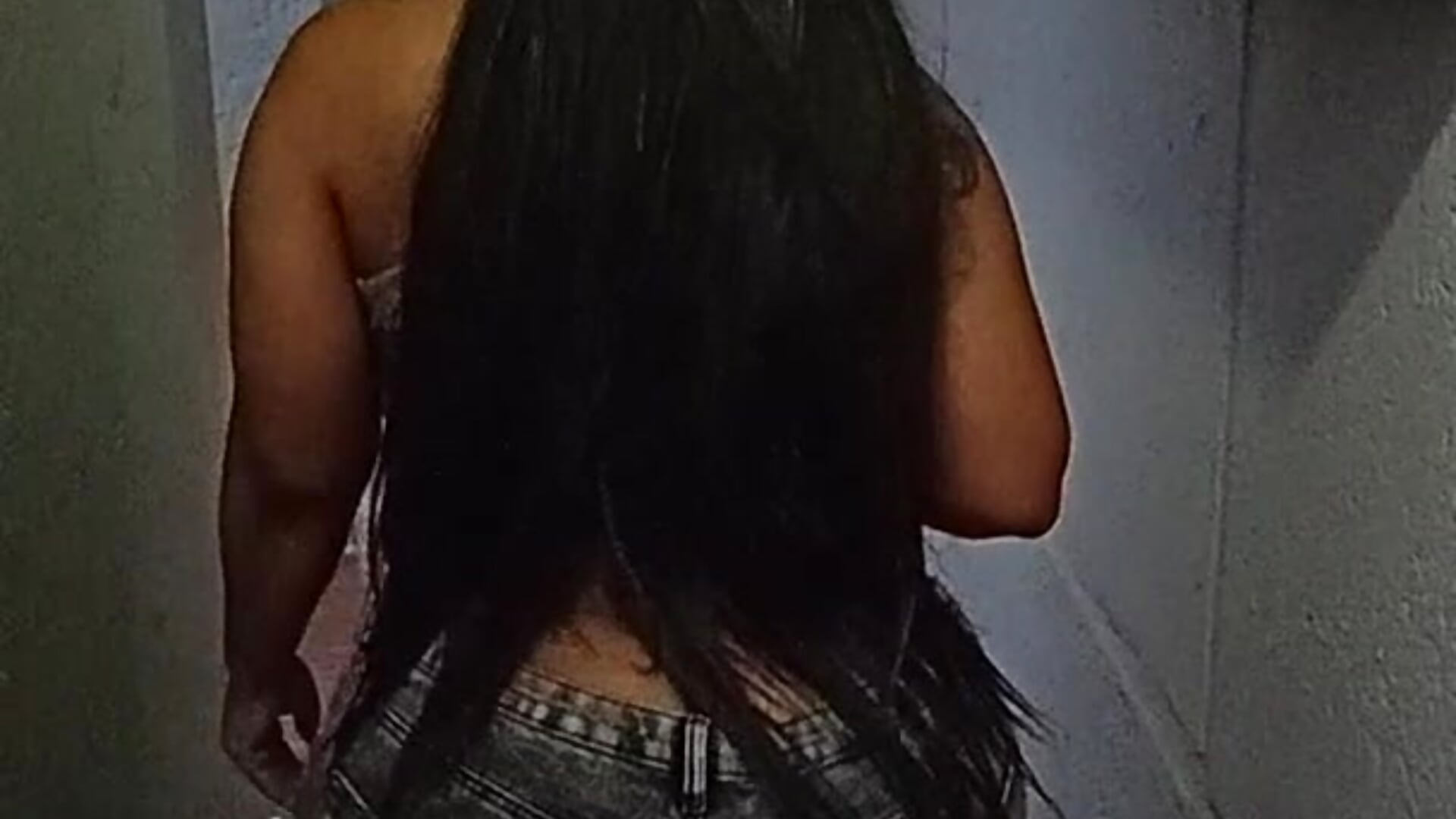 Jeans 👖 walkaway 😋 - copy 23 Apr 23:16 - video di GiantBootyMilf modella di cam