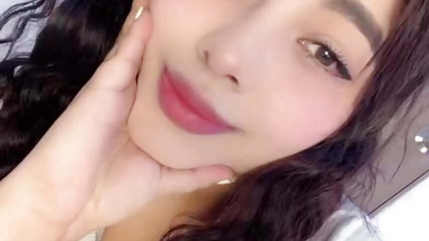 muahhh 🫦 - video van Danna_adams01 cam-model