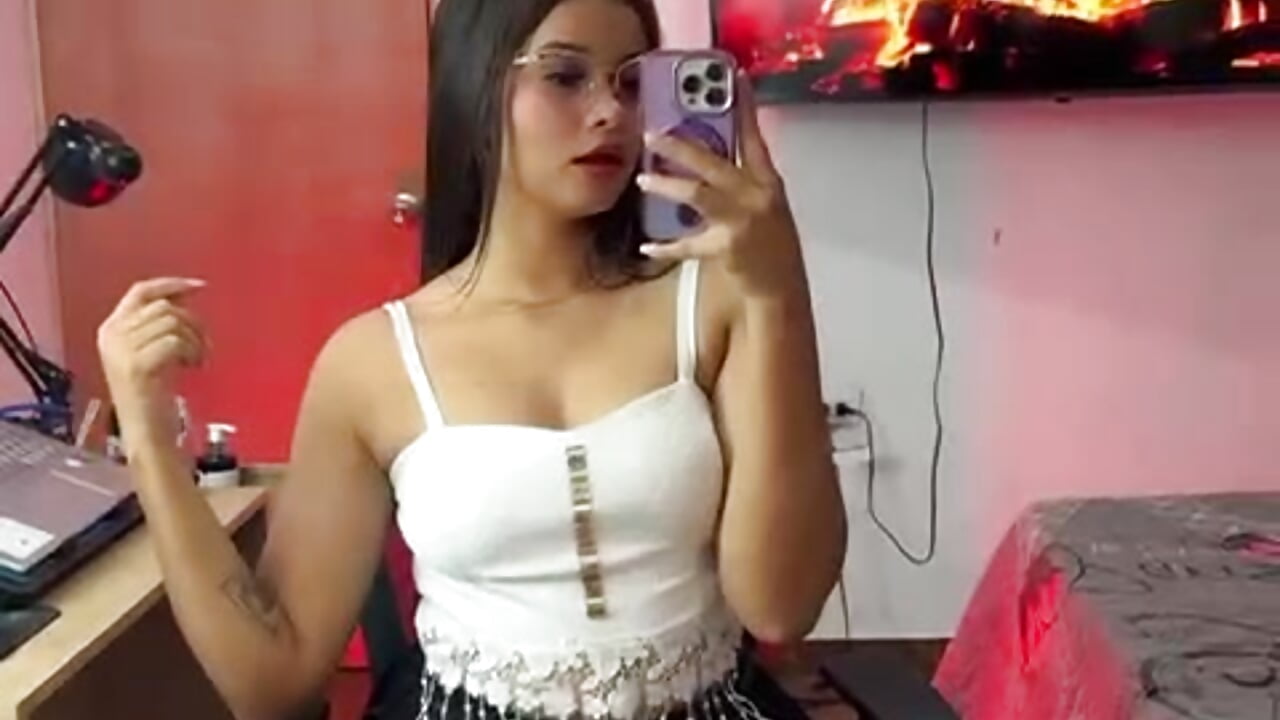 🔥🫦 - Abby_Parker1主播的视频