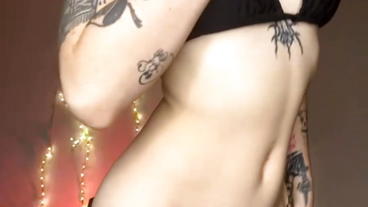 Do u like this curves? - video by Alex_Fck cam model