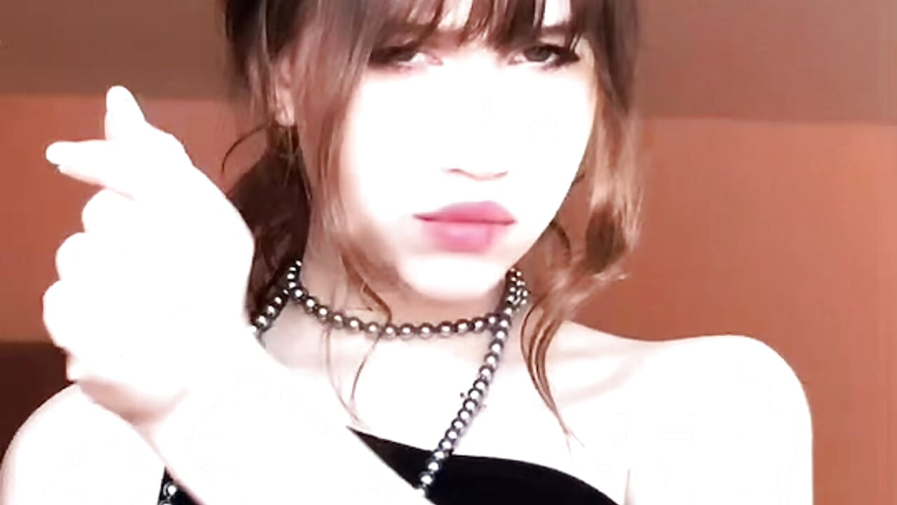 hellooo???