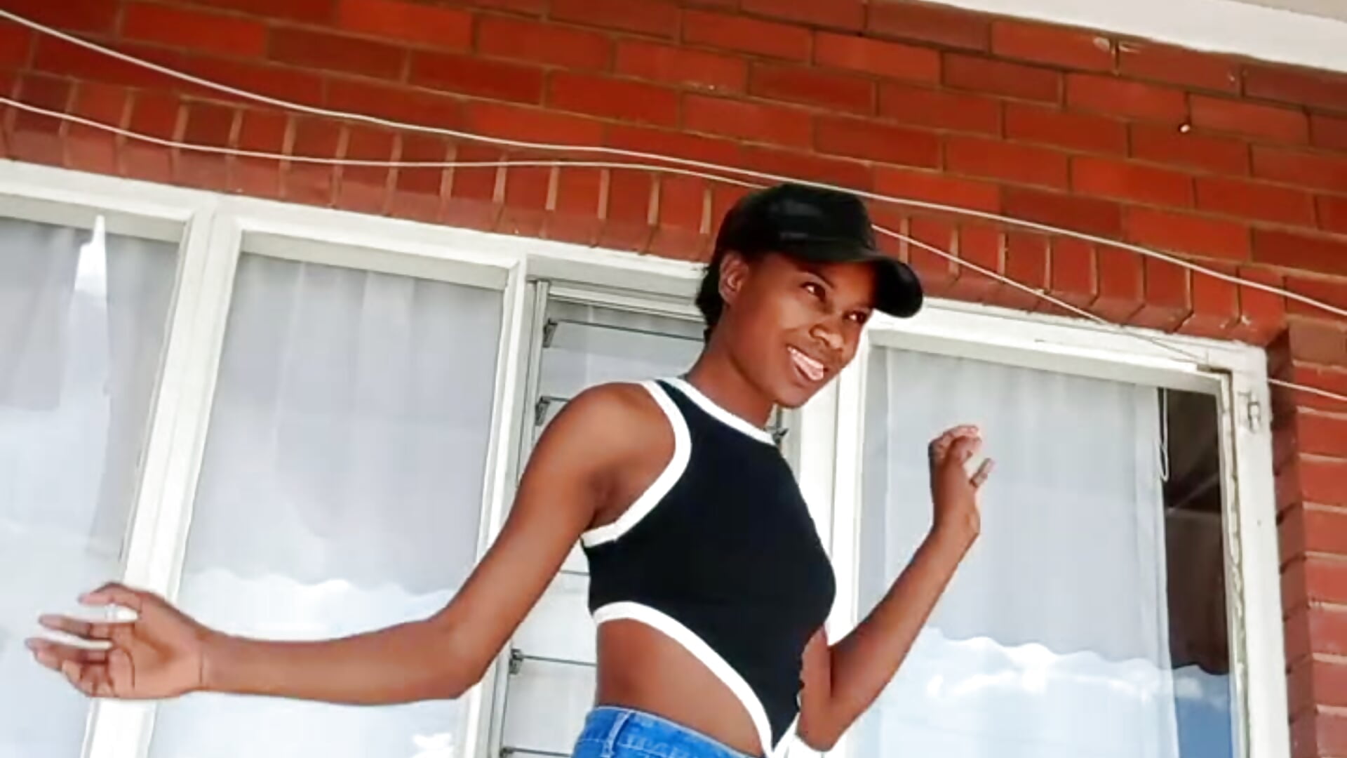 JSquirts - video by SashaahXXX cam model