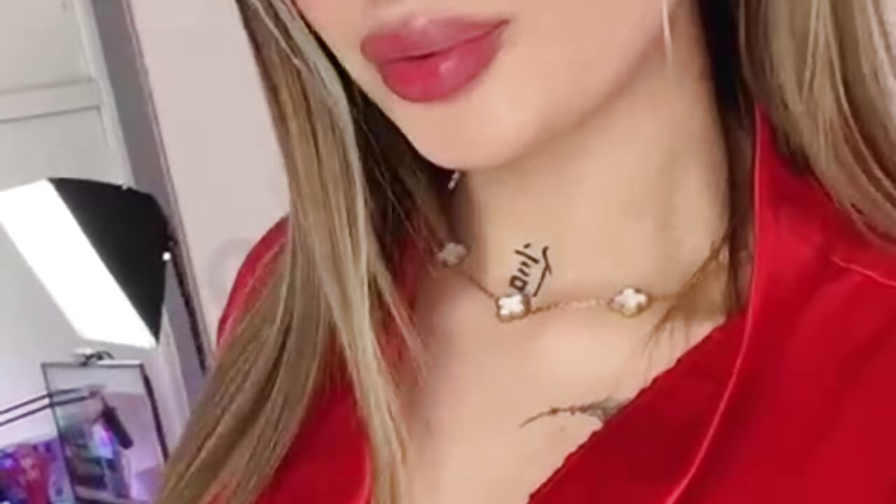 Something sensual for you - βίντεο μοντέλου candysexy_cm