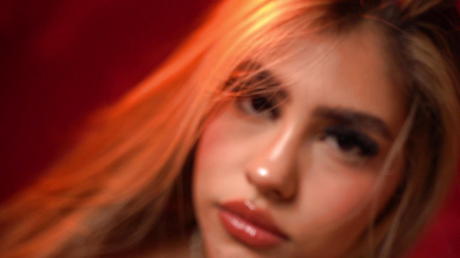 Sensual girl!