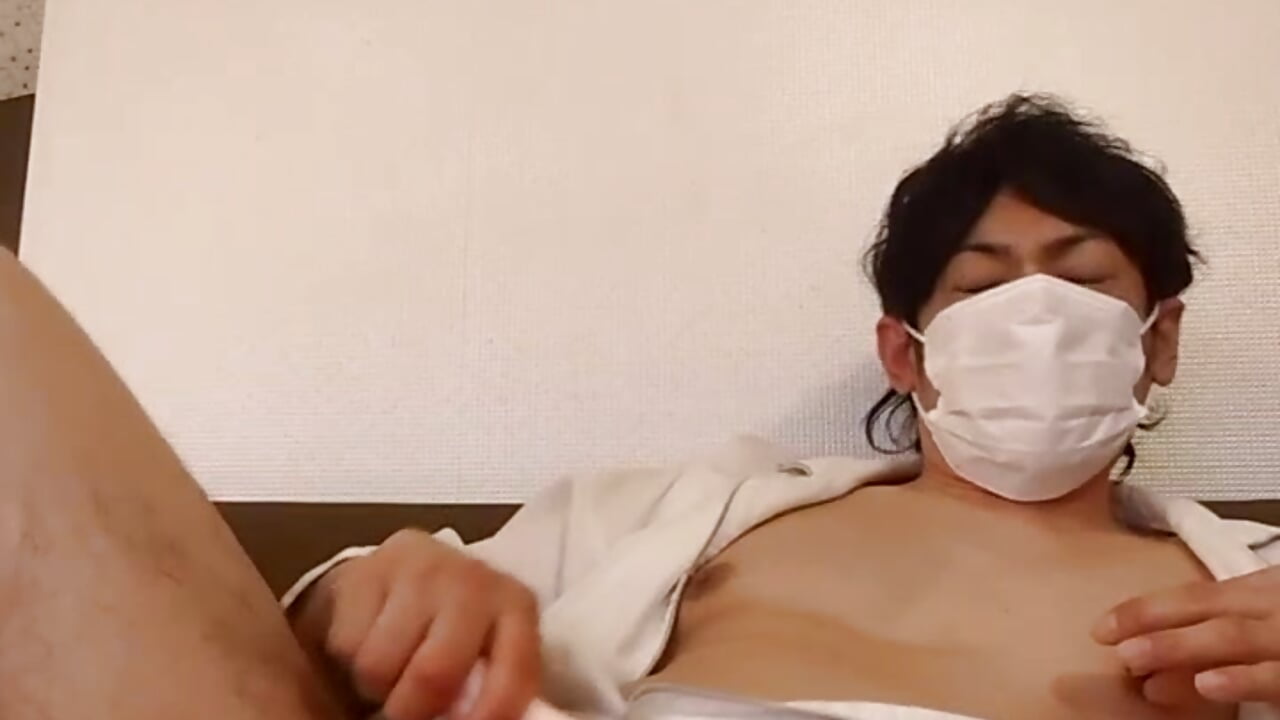 ♡付けてください♥️これは特別無料エロエロ動画です♥️神回①と②は全裸まる見え無修正で本気汁で何回も何回もイキまくりです♥️ - video van RYOTA8888888888 cam-model