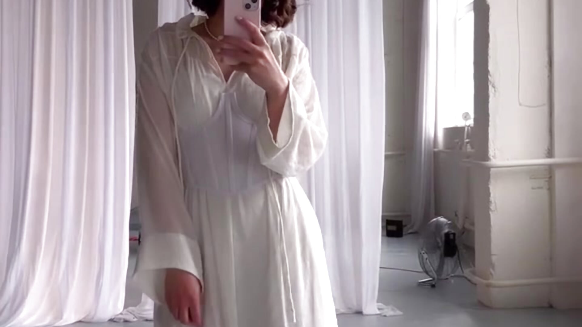 Me - video by SecretPlacee cam model