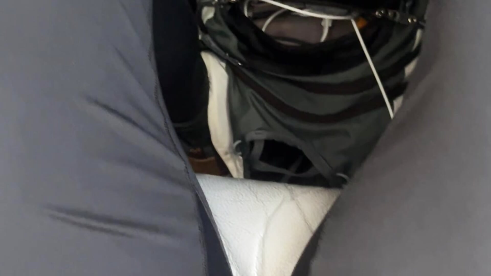 Airplane - video by sunbe cam model